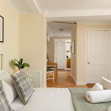 Cosy Dean Village Studio เอดินบะระ ภายนอก รูปภาพ